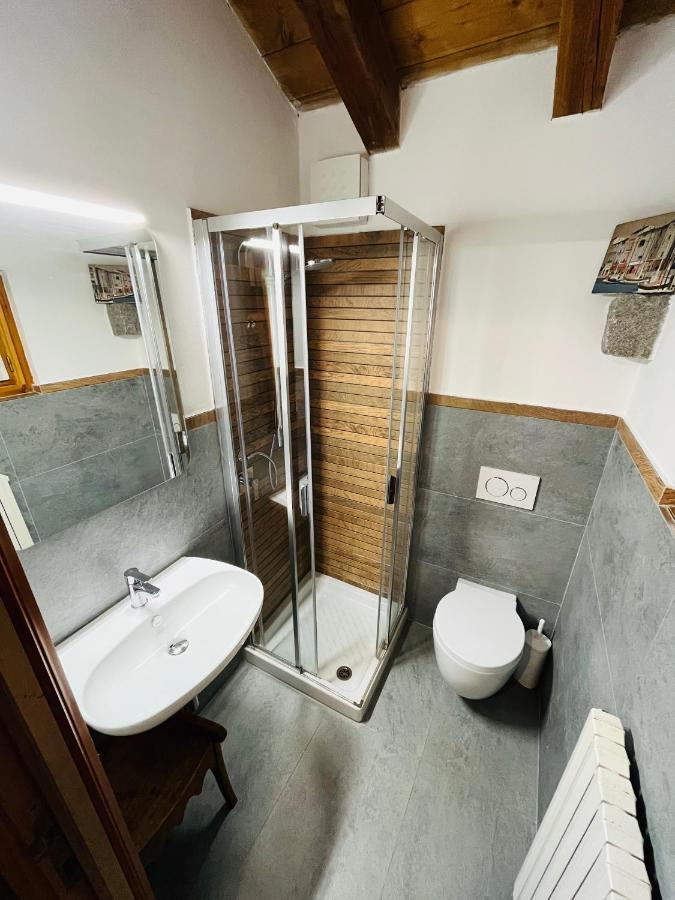 Chalet Blanc "Coeur Sapin" Courmayeur Exterior foto