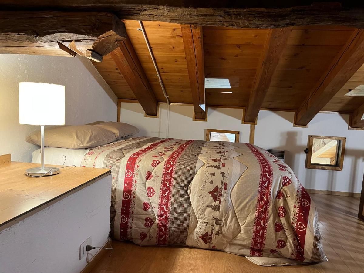 Chalet Blanc "Coeur Sapin" Courmayeur Exterior foto